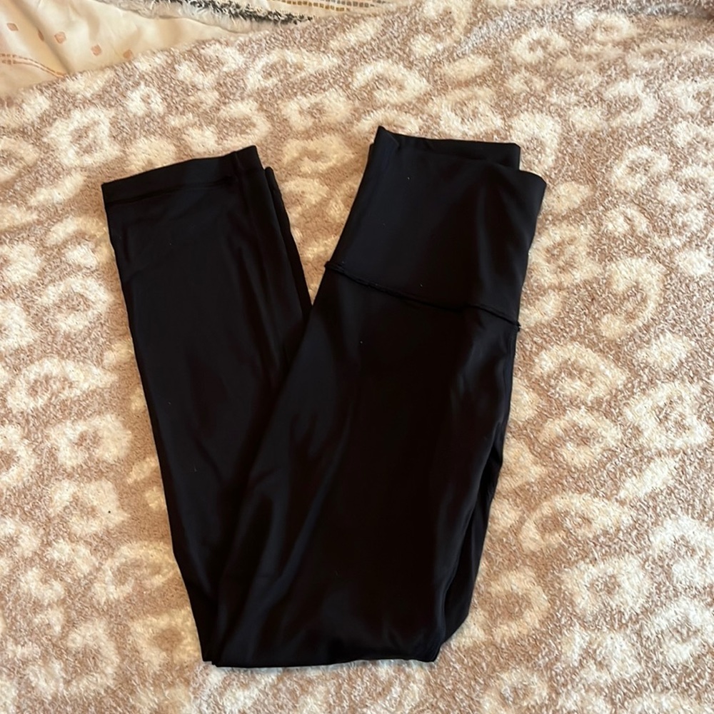 Lululemon Original WunderUnder Cropped Legging